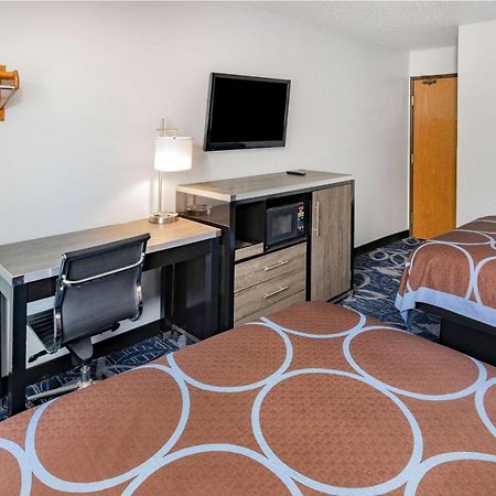 Super 8 By Wyndham Johnstown/Gloversville Экстерьер фото