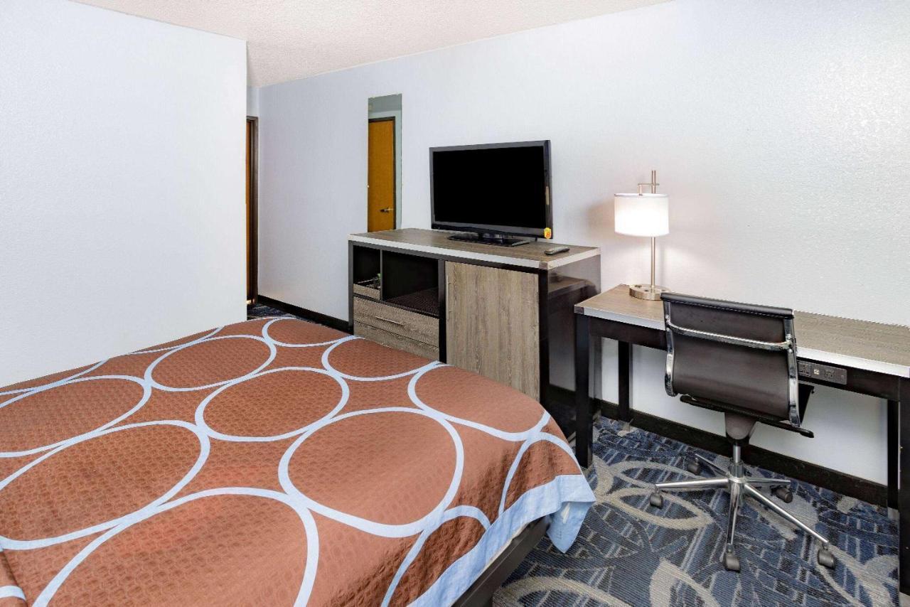 Super 8 By Wyndham Johnstown/Gloversville Экстерьер фото