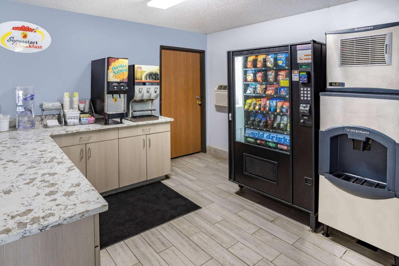 Super 8 By Wyndham Johnstown/Gloversville Экстерьер фото