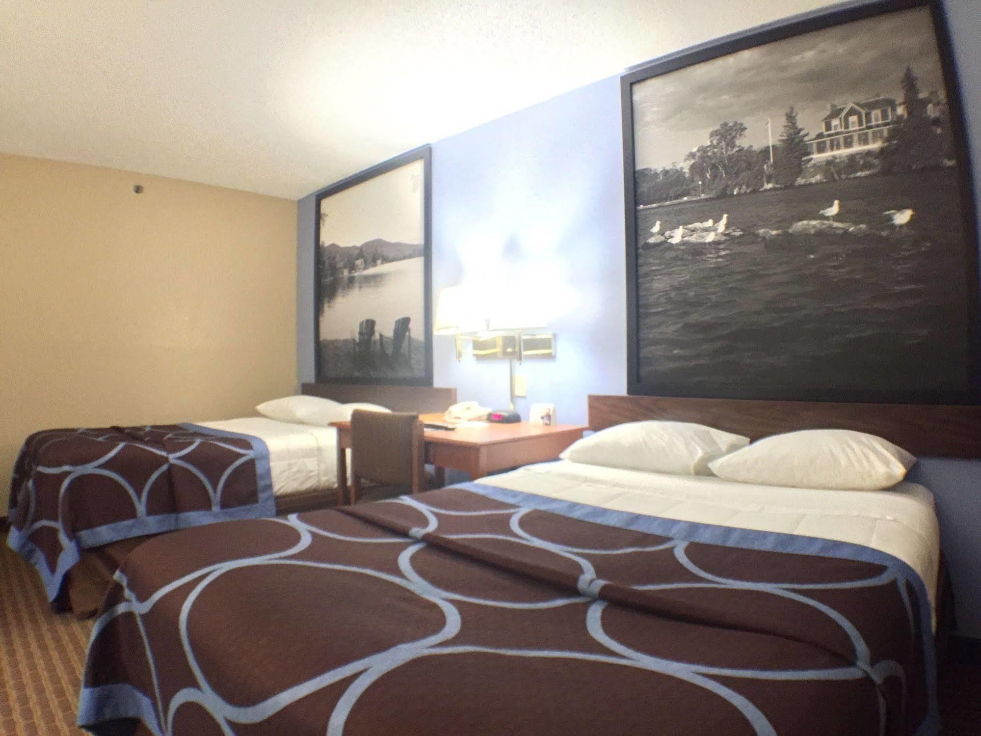 Super 8 By Wyndham Johnstown/Gloversville Экстерьер фото